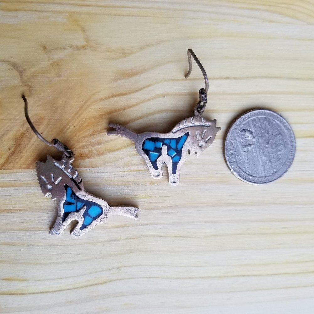 vintage western crushed turquoise burro earings - Picture 2 of 3